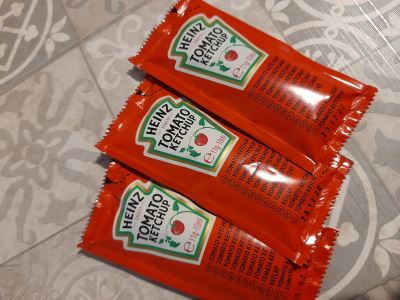 Tomato ketchup bustine