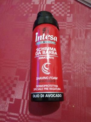 Schiuma da barba