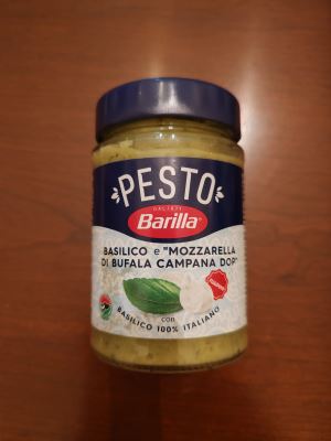 Pesto Basilico e "Mozzarella di bufala campana DOP"