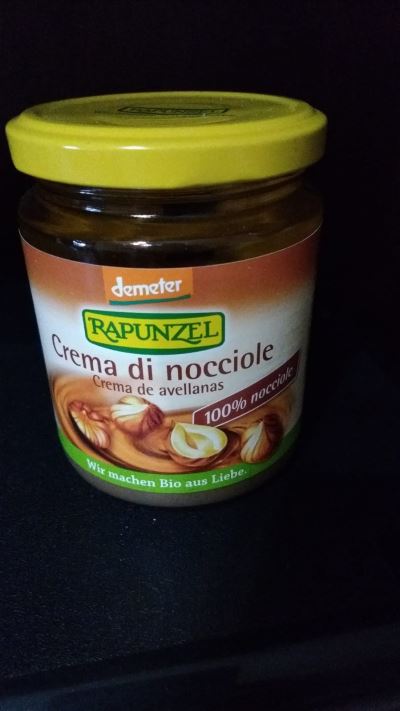 Crema di nocciole