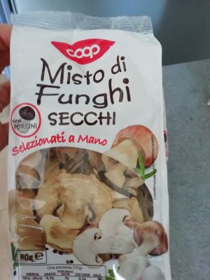 Misto di funghi secchi