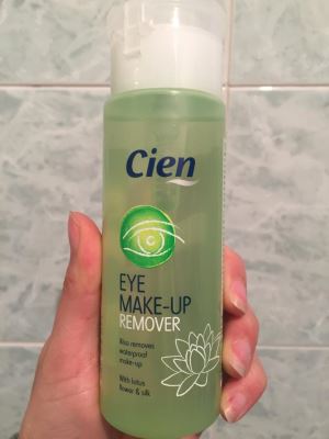 Eye make-up remover 