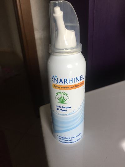 Spray nasale con aloe vera