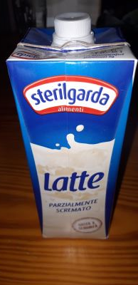 Latte parzialmente scremato 