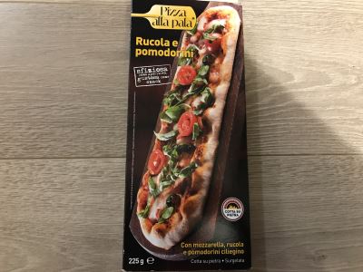 Pizza rucola e pomodorini