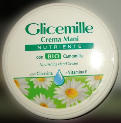 Crema Mani nutriente con BIO camomilla, glicerina e Vitamina E