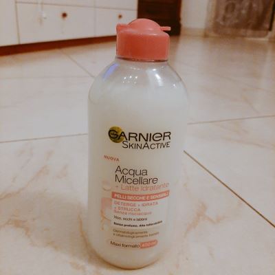 Acqua micellare +Latte detergente