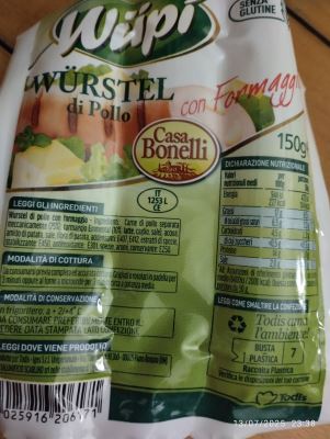 Wurstel di pollo con formaggio 