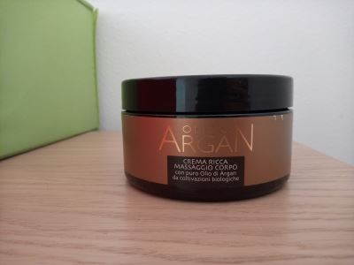 Crema ricca massaggio corpo