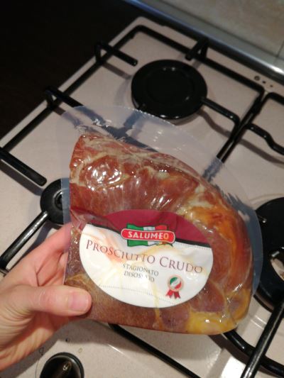 Prosciutto crudo