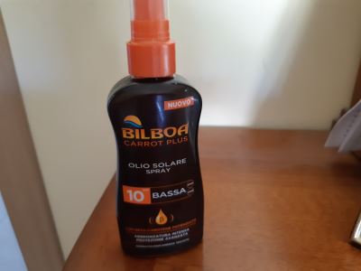 Olio solare protezione 10
