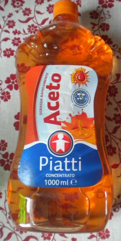 Detergente piatti concentrato con aceto 