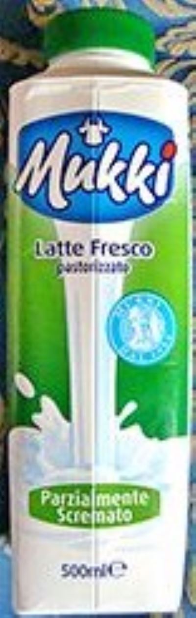 Latte parzialmente scremato 