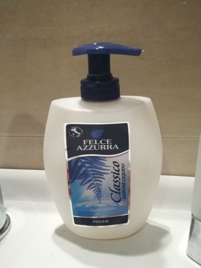 Felce azzurra sapone liquido classico per mani 