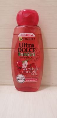 Shampoo Ultradolce  bambini Ciliegia e mandorla dolce