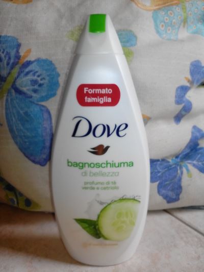 Dove bagnoschiuma - profumo di tè verde e cetriolo