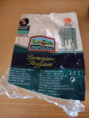 Formaggio parmigiano reggiano dop