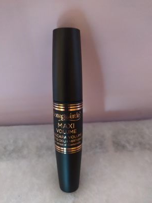 Mascara Maxi Volume