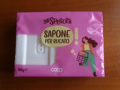 Sapone da bucato a mano