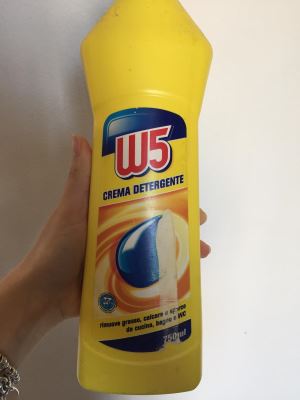 Crema detergente