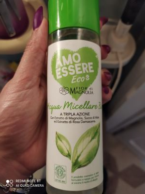 Acqua micellare