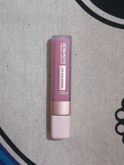 Les Macarons Ultra Matte Liquid Lipstick 818 Dose of Rose