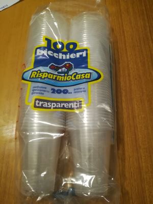 100 bicchieri 