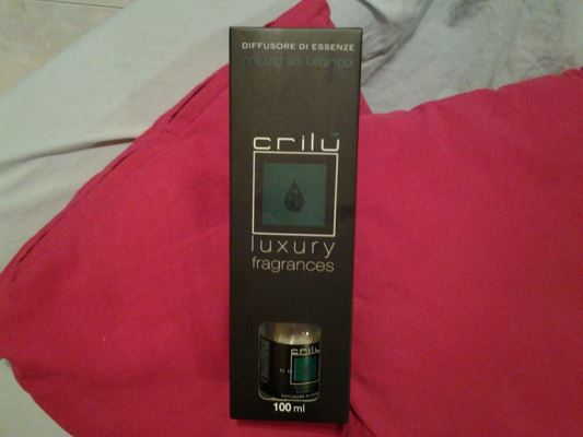 Crilu luxury  fragrance 