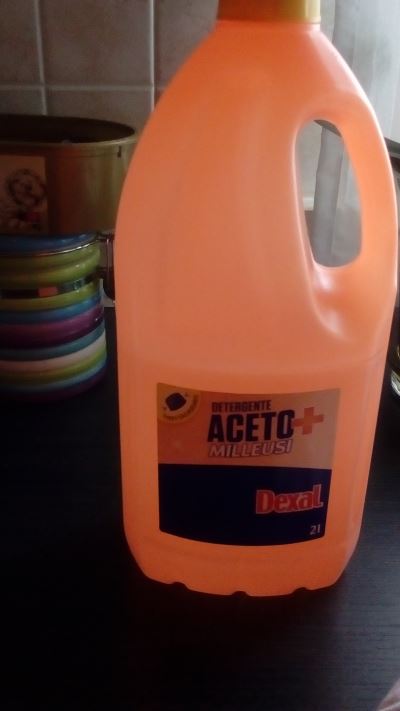 Detergente aceto + milleusi