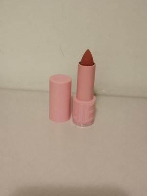 Matte lipstick