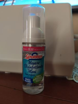 Mousse disinfettante mani 