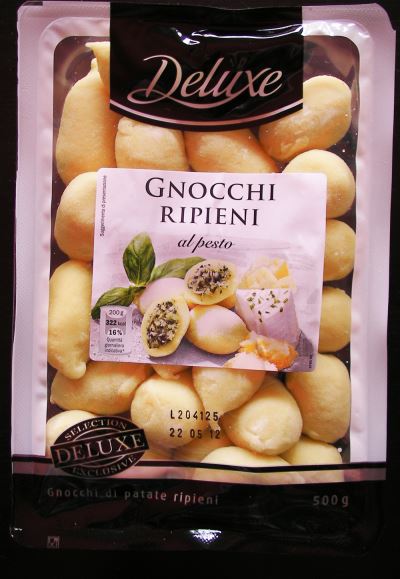 Gnocchi ripieni al pesto