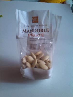 mandorle pelate