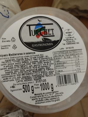 Antipasto mediterraneo in salamoia