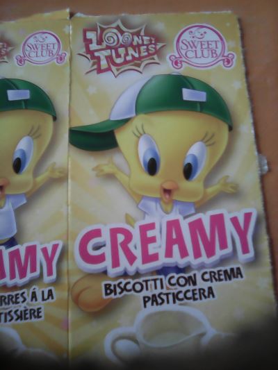 Creamy biscotti con crema pasticciera