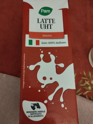Latte intero 