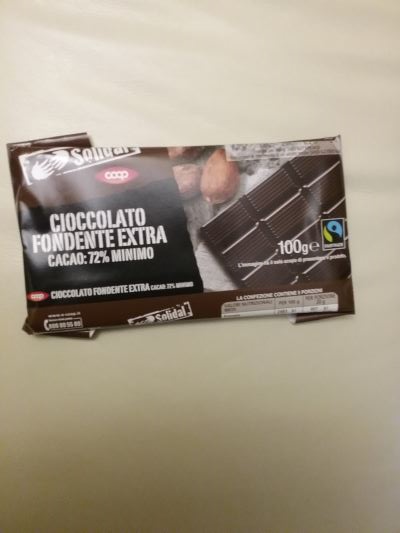 Cioccolato fondente  extra cacao 72% minimo