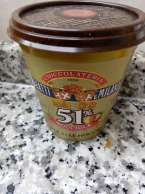 Crema alle nocciole