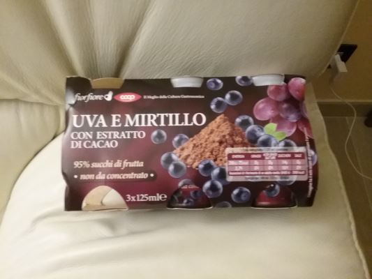 Uva e mirtillo con estratto  di cacao