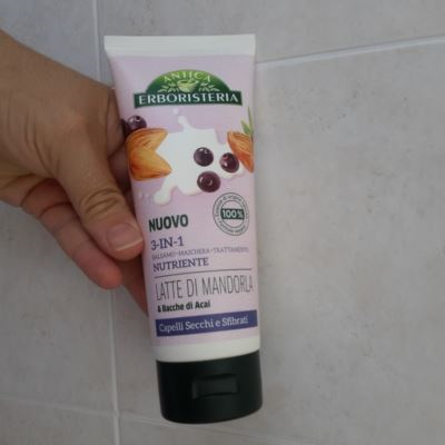 Maschera per capelli - nutriente - latte di mandorla e bacche di acai