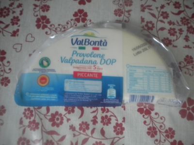 Provolone piccante