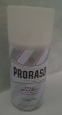 Schiuma da barba con Te' verde e avena Proraso