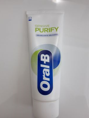 Oral b gengive purity sbiancante delicato