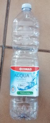 Acqua minerale naturale 