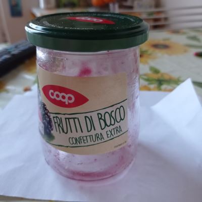 Marmellata Coop ai frutti di bosco