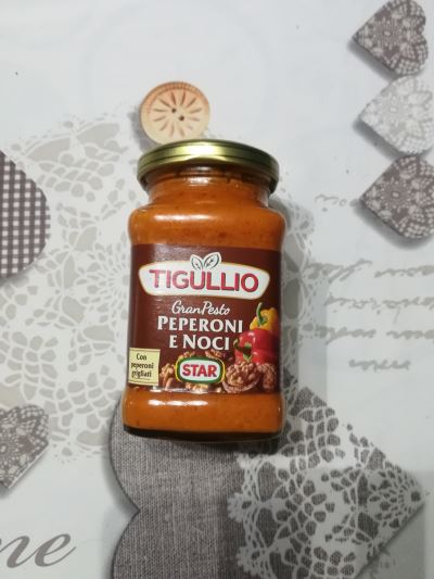 Gran pesto peperoni noci