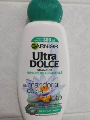 Ultra dolce shampoo alla mandorla dolce e fiori di loto