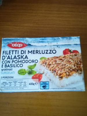 Filetti di merluzzo d'alaska con pomodoro e basilico 