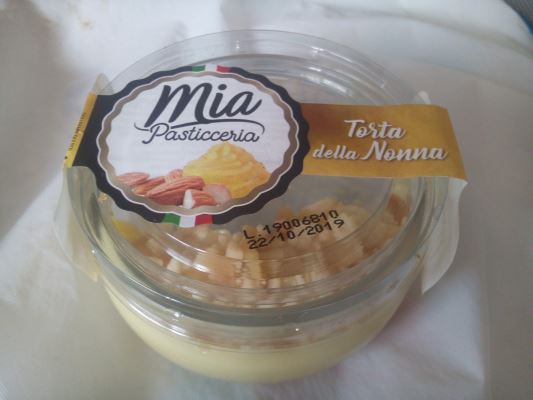 Torta della nonna