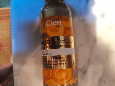 Cien Gentle Cleanser 